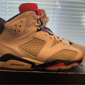 Air Jordan 6 Retro Tinker - Size 10